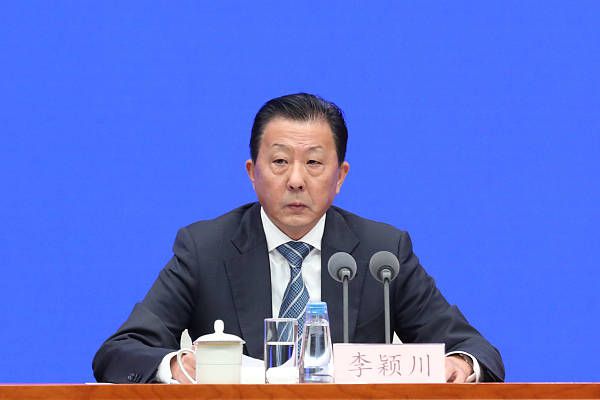 欧美亚洲国产另类在线观看