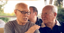成人黄色毛片